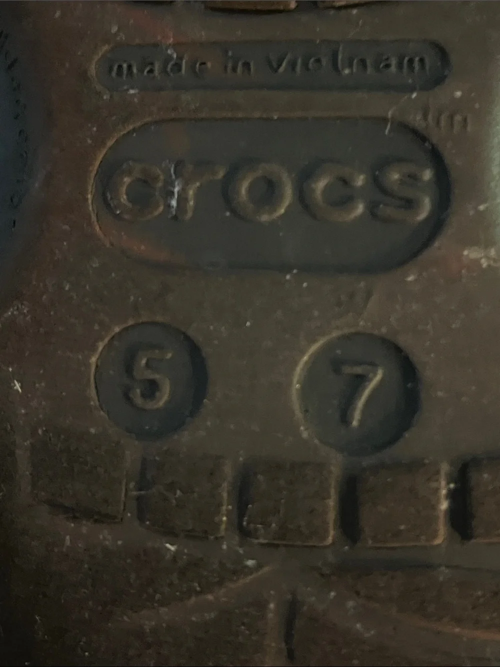 CROCS